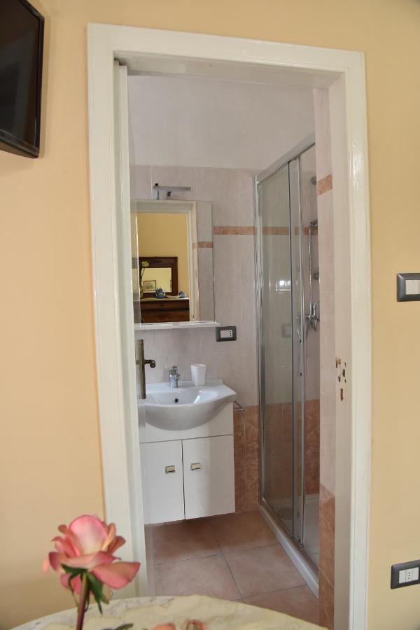 Rosaria Suite & Rooms Лечче Екстер'єр фото