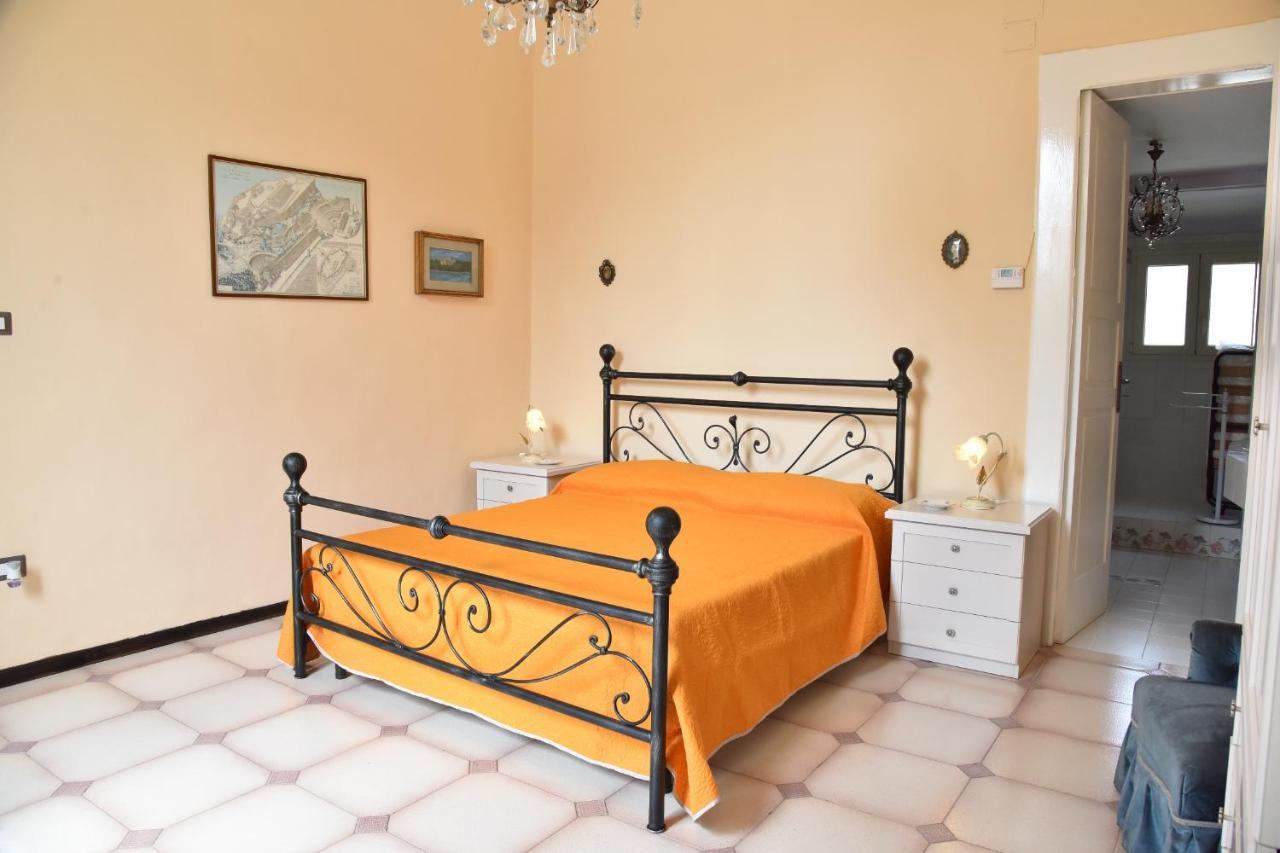 Rosaria Suite & Rooms Лечче Екстер'єр фото
