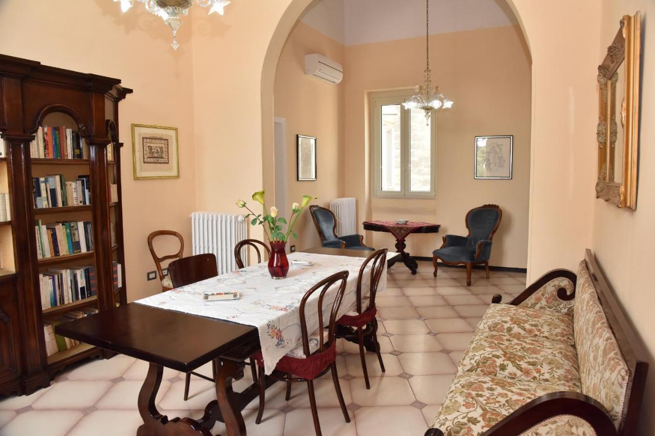Rosaria Suite & Rooms Лечче Екстер'єр фото