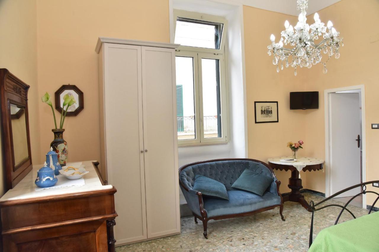 Rosaria Suite & Rooms Лечче Екстер'єр фото