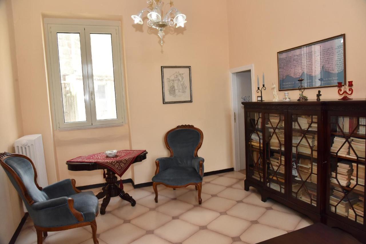 Rosaria Suite & Rooms Лечче Екстер'єр фото